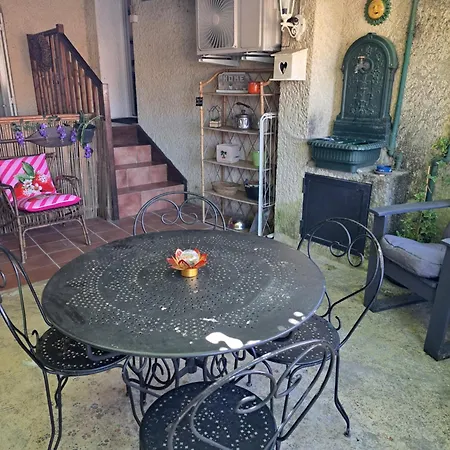 Chez Dado & Denis Martin D'ardeche * Saint-Martin-dʼArdèche
